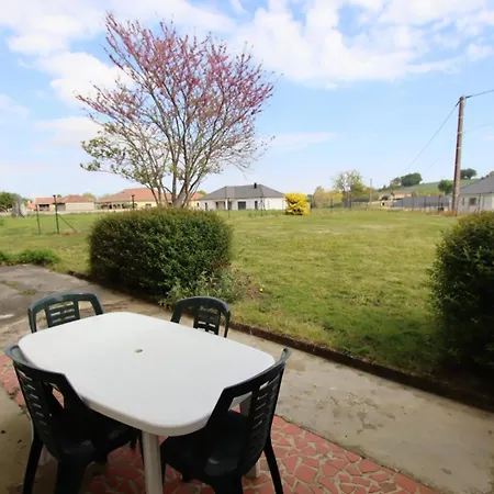 Chez Brouge Hébergement de vacances Momas