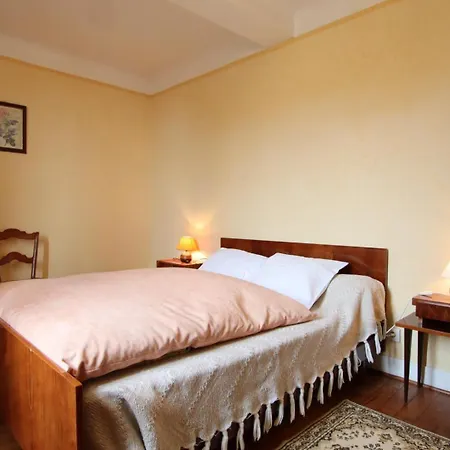 Chez Brouge Сasa de vacaciones *