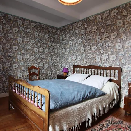 Chez Brouge Сasa de vacaciones *