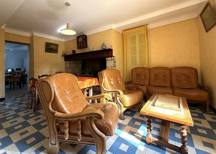 بيت للعطل Chez Brouge Momas